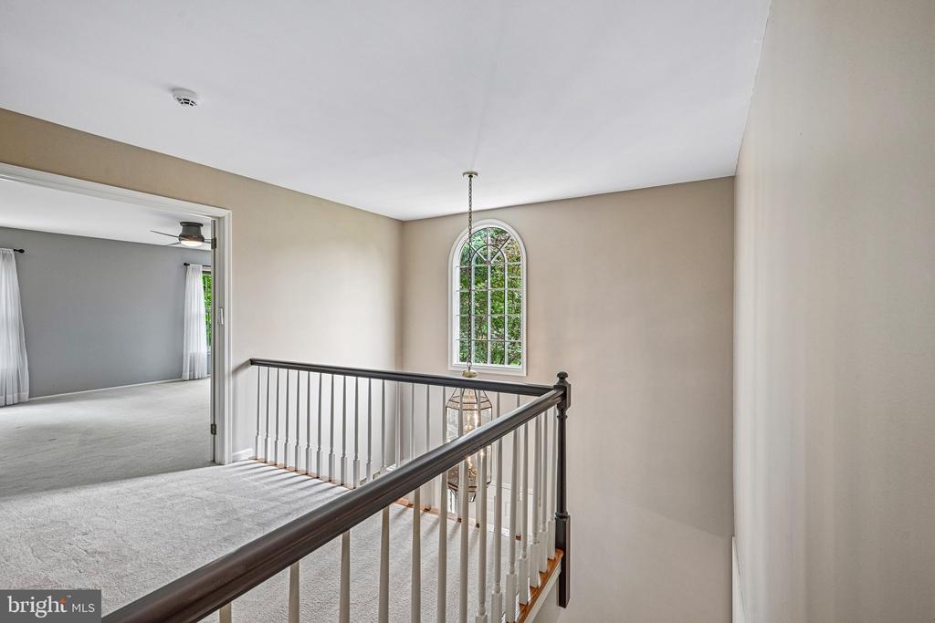 175 HUNTER COURT
