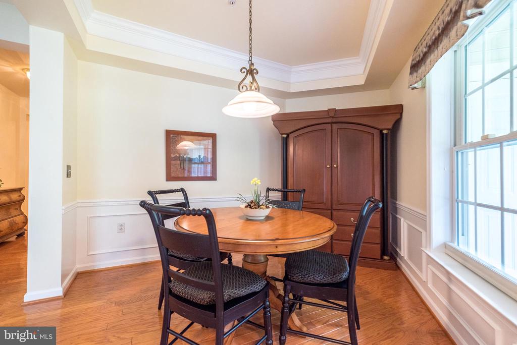 2101 LILAC COURT