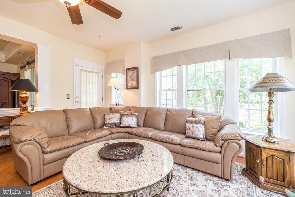 2101 LILAC COURT