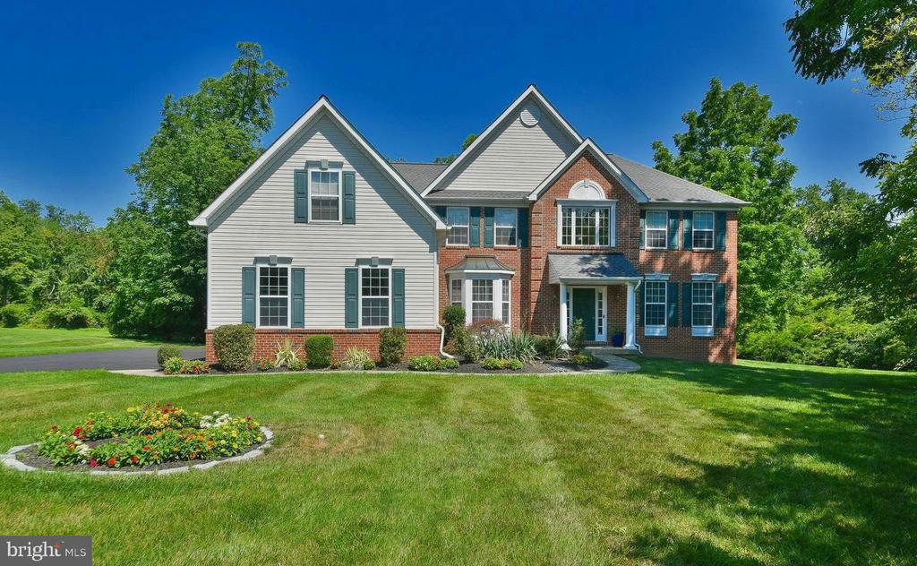 414 FOREST LANE