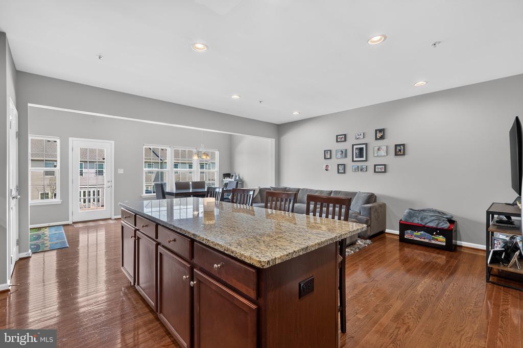 1551 EMILY COURT