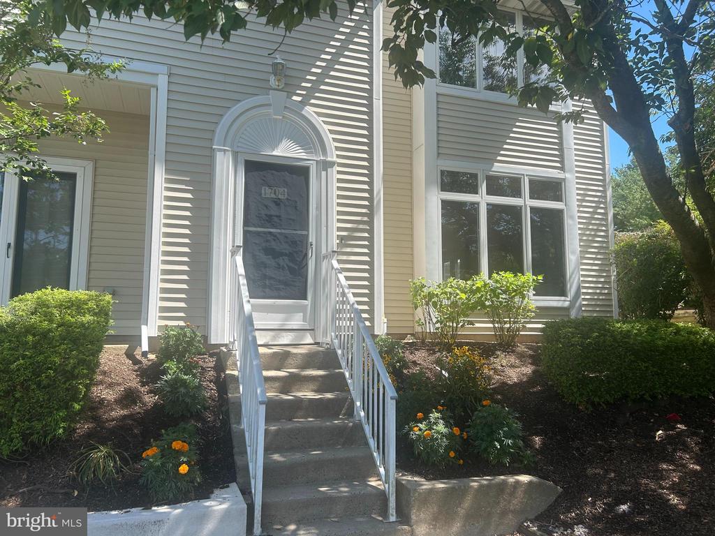 1704 NAOMIS COURT Unit: 1704
