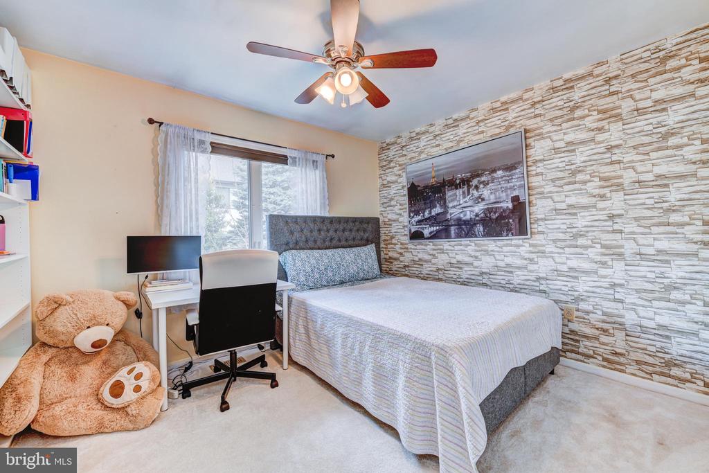114 PINECREST LANE