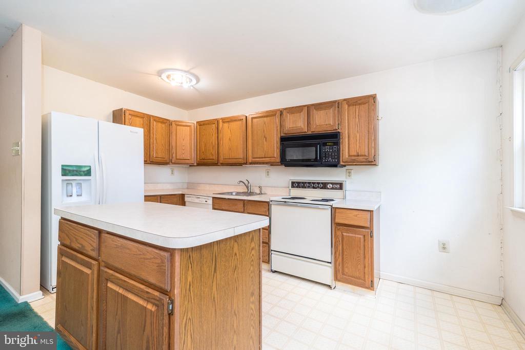 1522 SALAWAY COURT