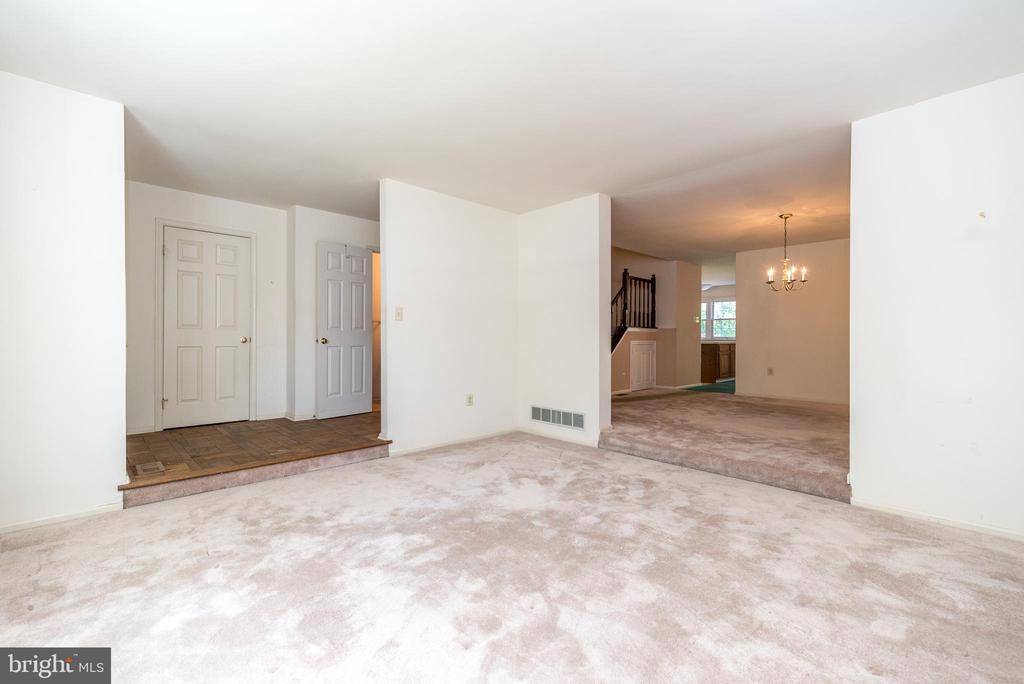 1522 SALAWAY COURT