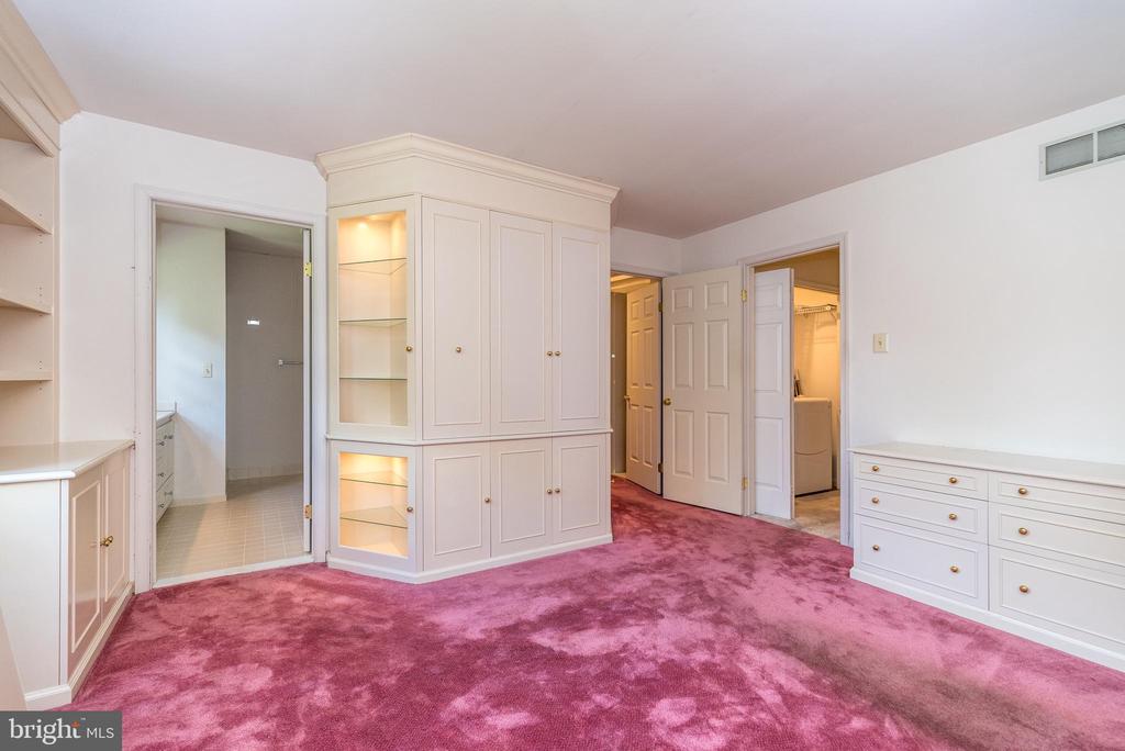 1522 SALAWAY COURT