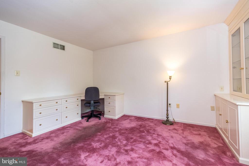 1522 SALAWAY COURT