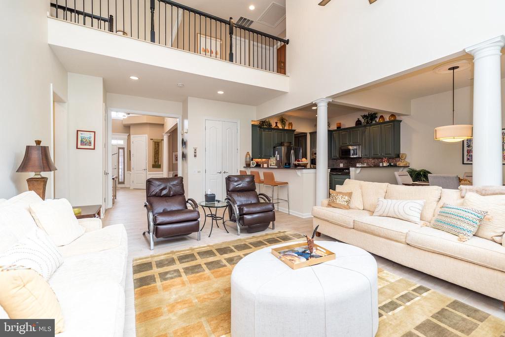 475 PRIMROSE DRIVE