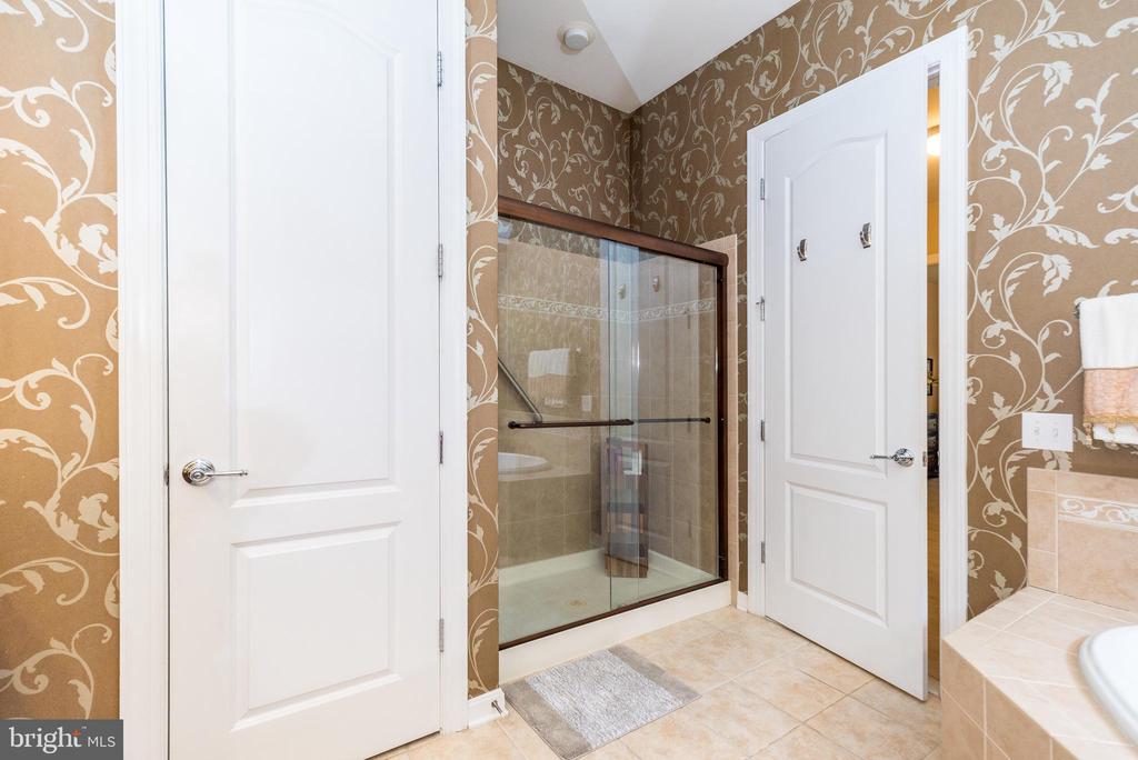 475 PRIMROSE DRIVE