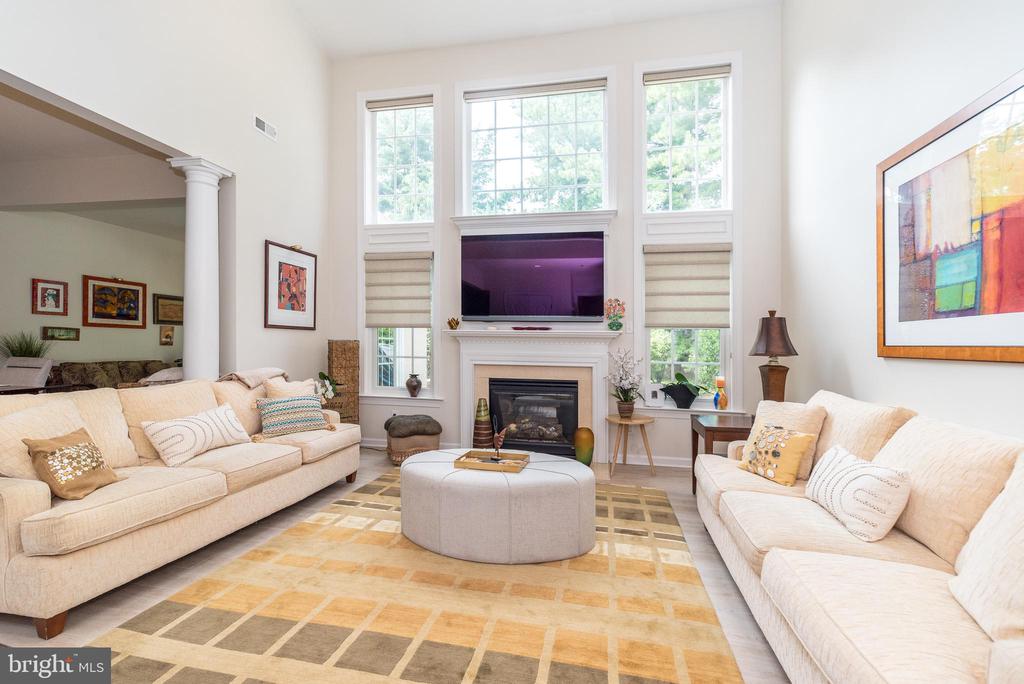 475 PRIMROSE DRIVE
