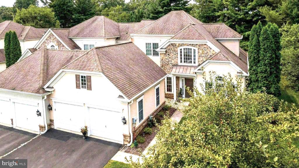 475 PRIMROSE DRIVE