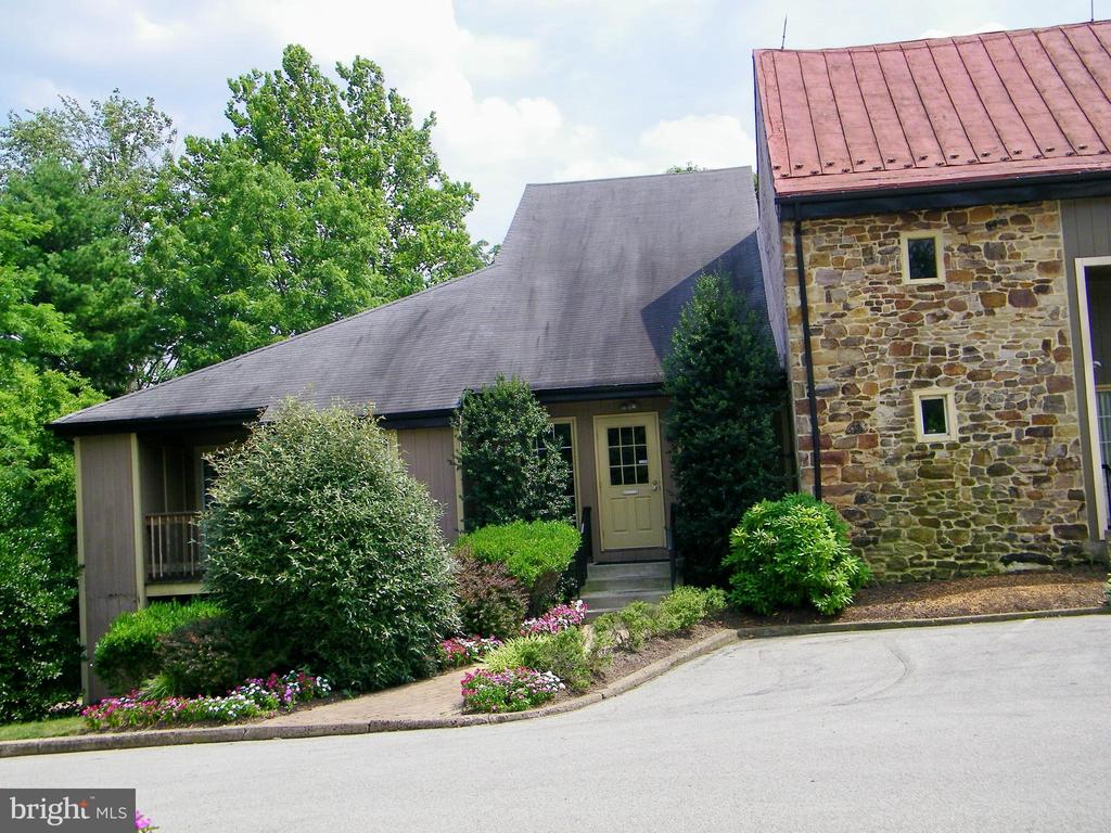 36 COVENTRY COURT Unit: 110 U-36