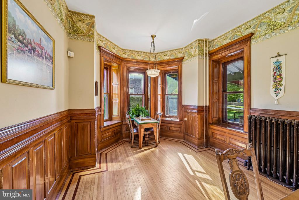 6 LINDENWOLD TERRACE