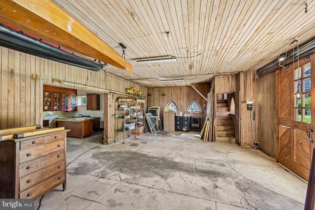 6 LINDENWOLD TERRACE