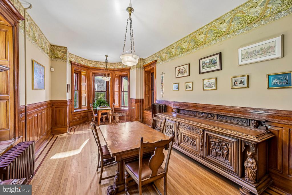 6 LINDENWOLD TERRACE
