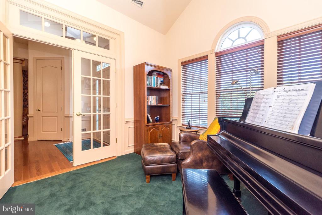 231 GOLDENROD DRIVE