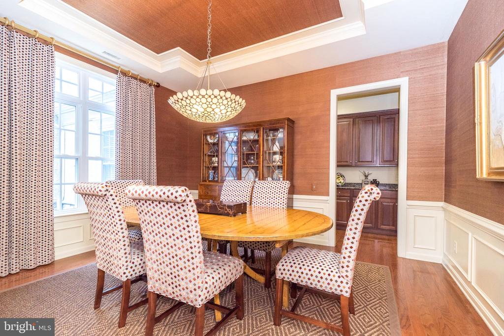 215 GOLDENROD DRIVE