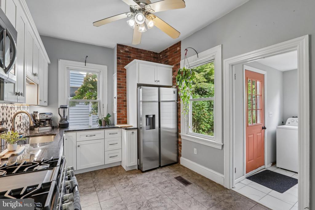 304 HILLSIDE AVENUE