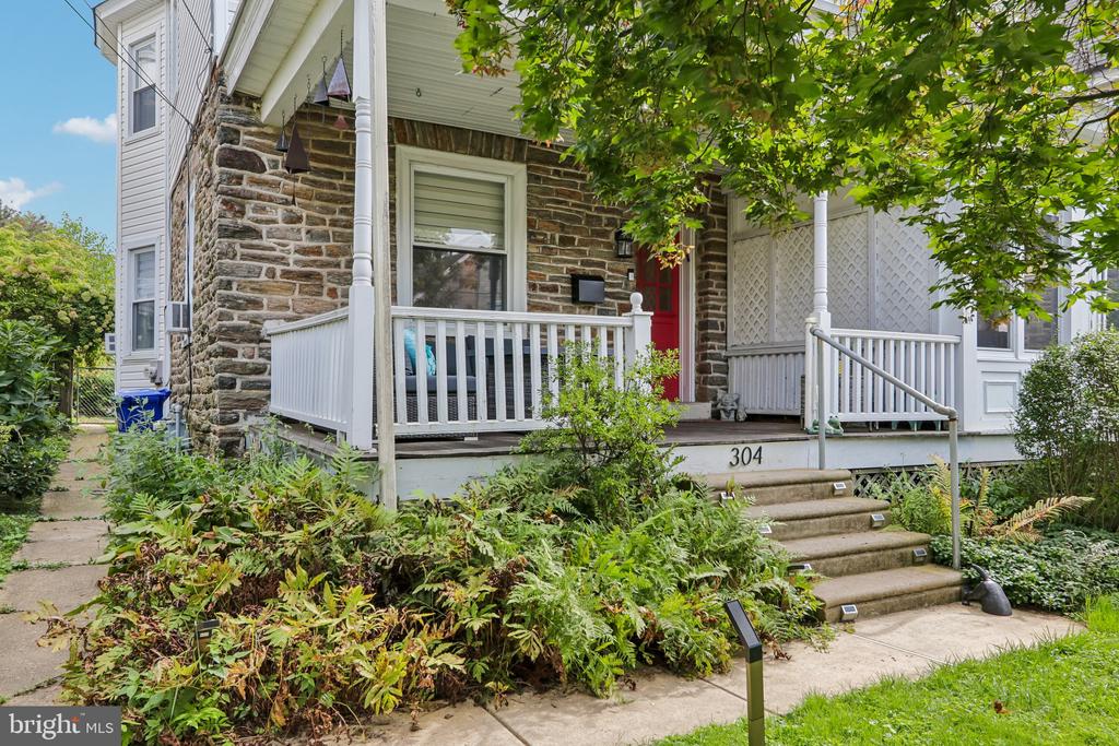 304 HILLSIDE AVENUE