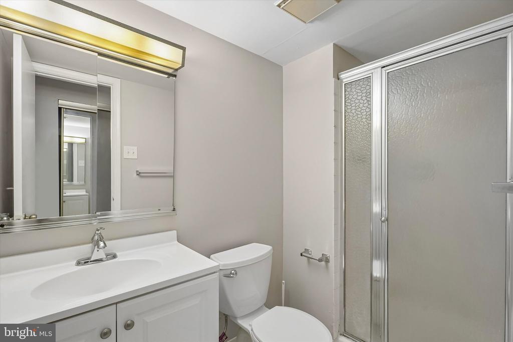 137 WOODSTREAM DRIVE Unit: 137