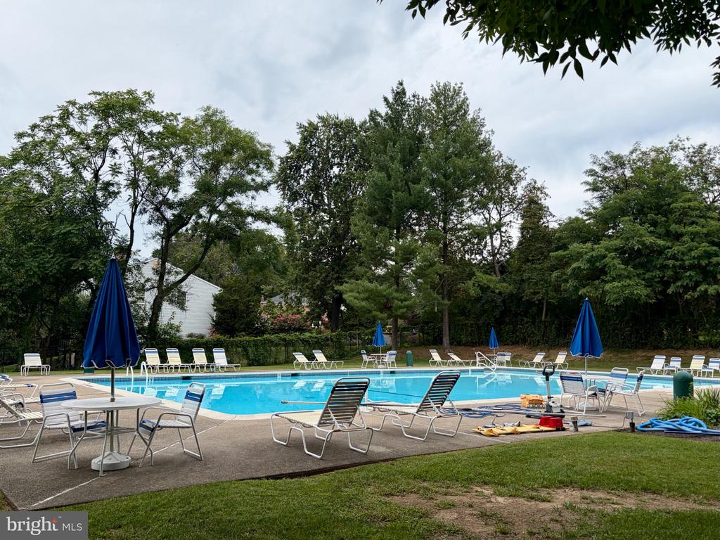 1708 VALLEY GLEN ROAD Unit: 162