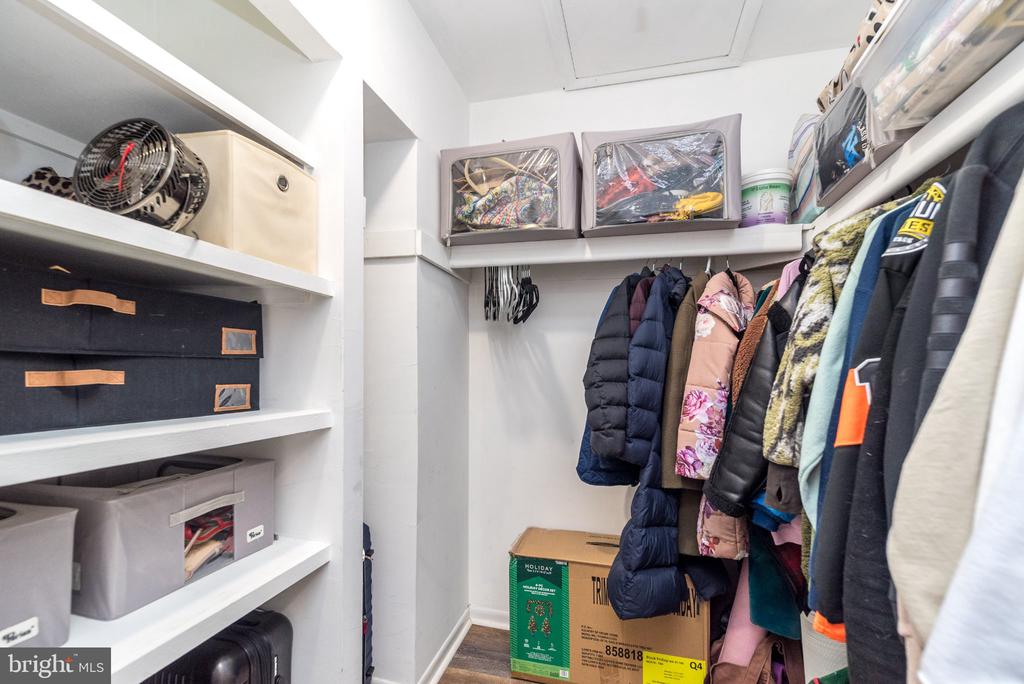 51 TWIN BROOKS DRIVE Unit: 51