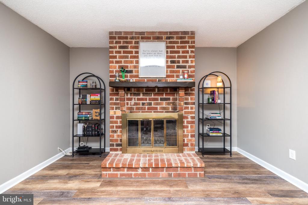 51 TWIN BROOKS DRIVE Unit: 51