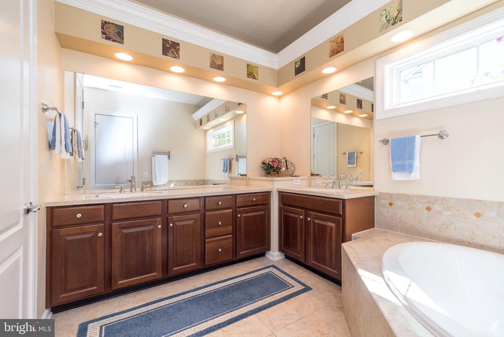 210 GOLDENROD DRIVE