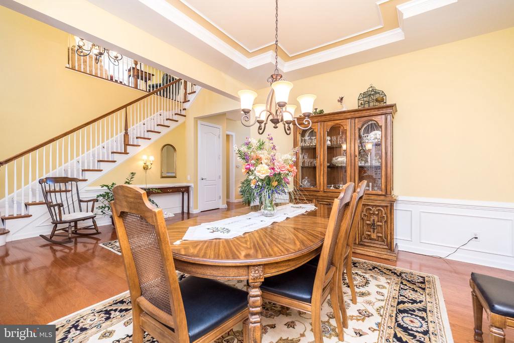 210 GOLDENROD DRIVE