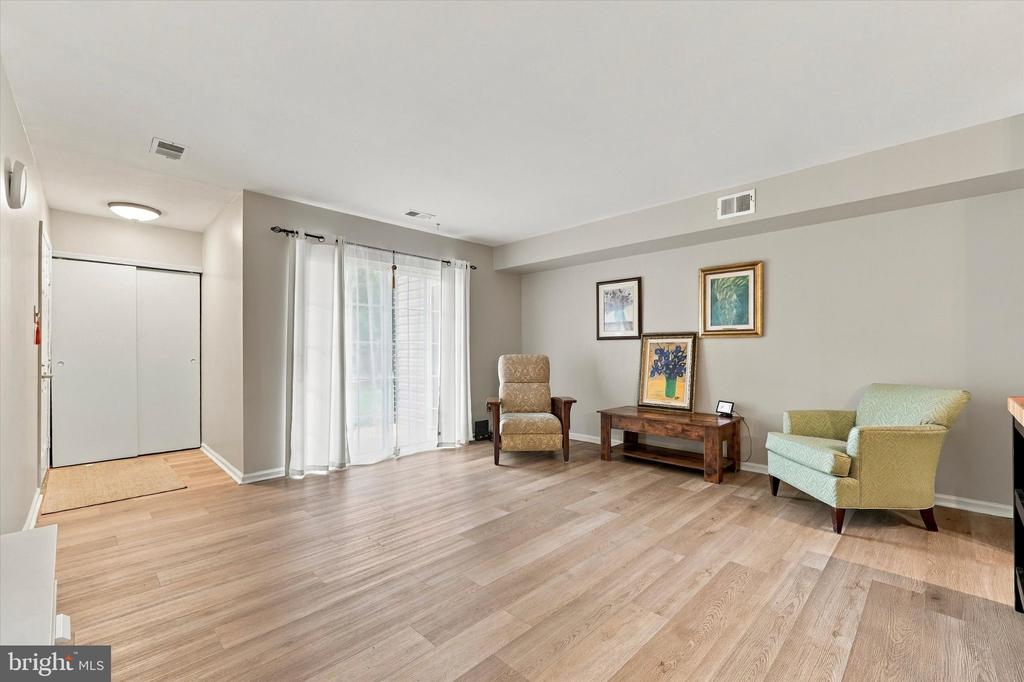26 WINGATE COURT Unit: 113 U-26