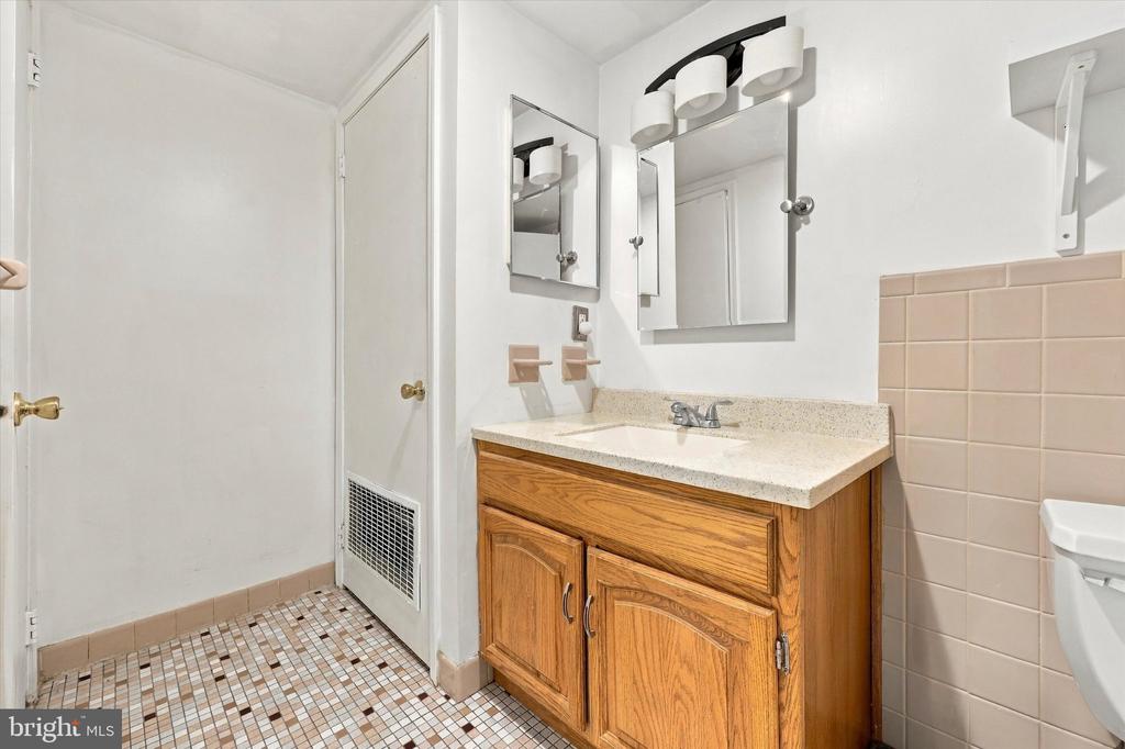 26 WINGATE COURT Unit: 113 U-26