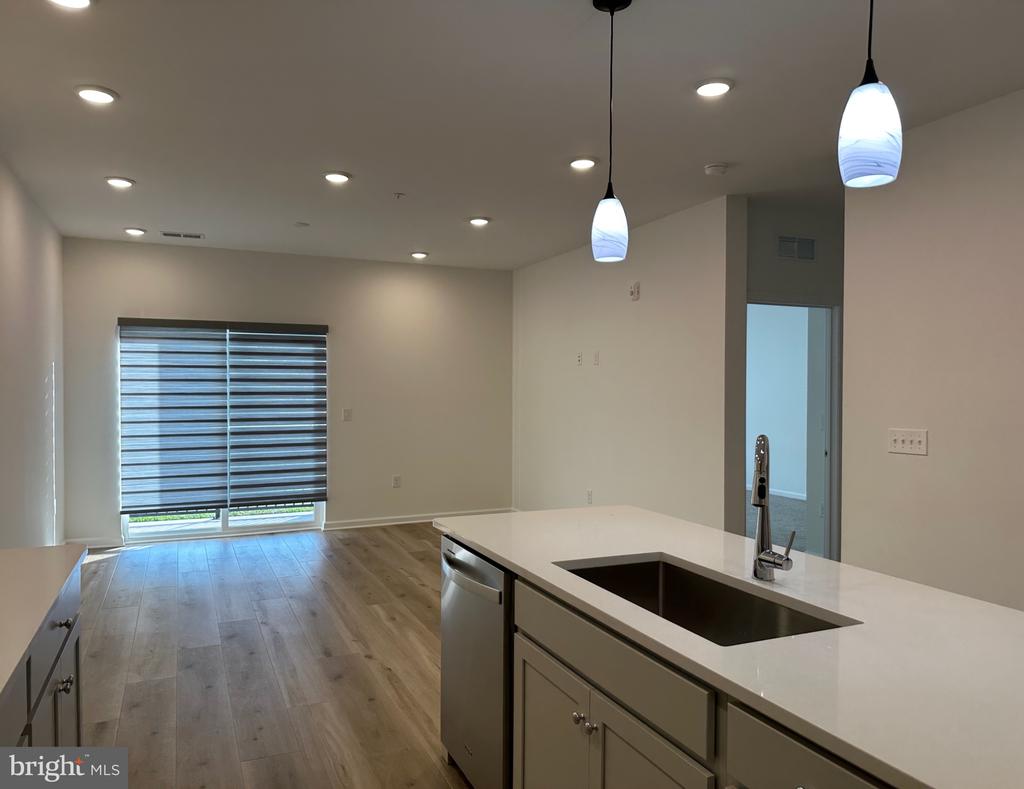 83 BETHLEHEM PIKE Unit: 1106