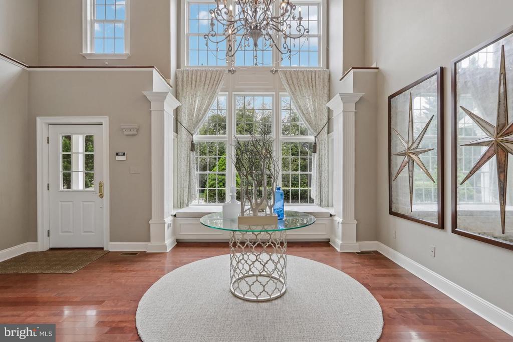 209 E WELSH ROAD