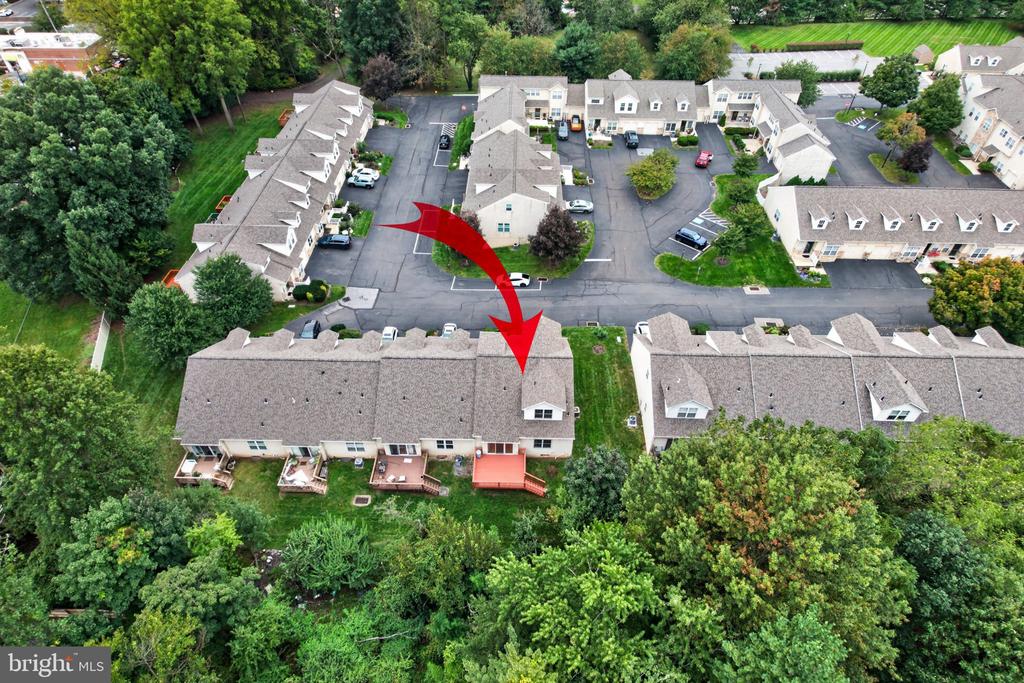 19 STUART DRIVE Unit: 19