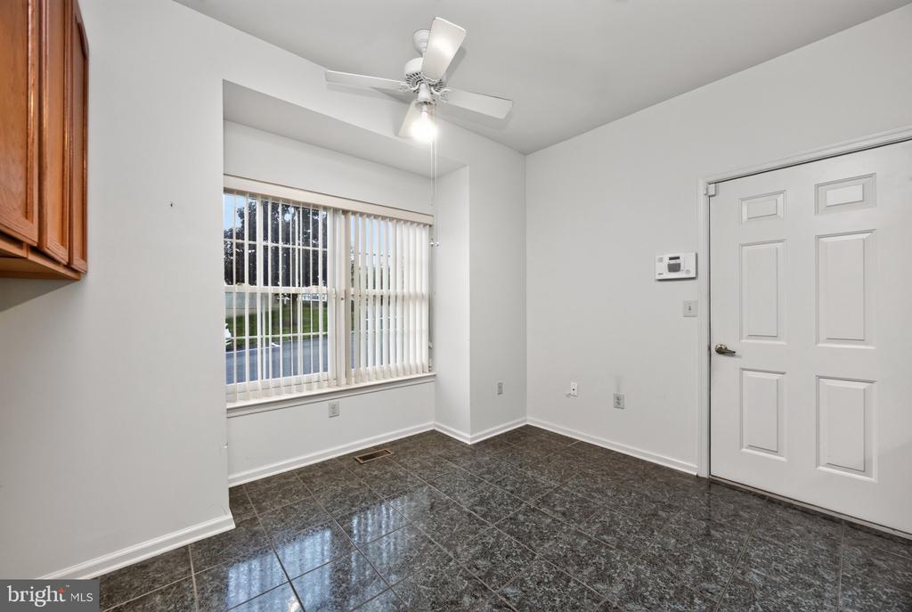 19 STUART DRIVE Unit: 19