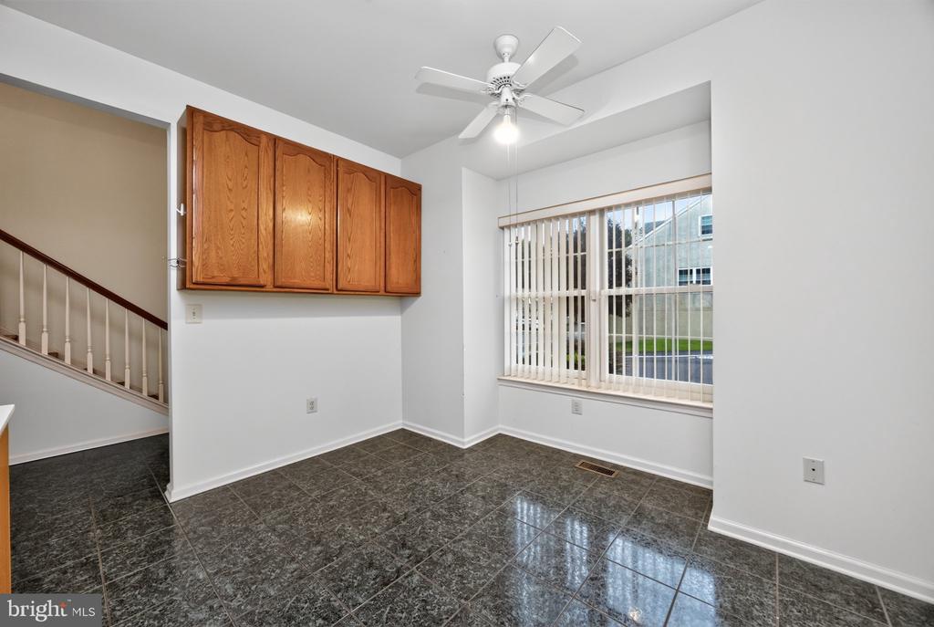 19 STUART DRIVE Unit: 19