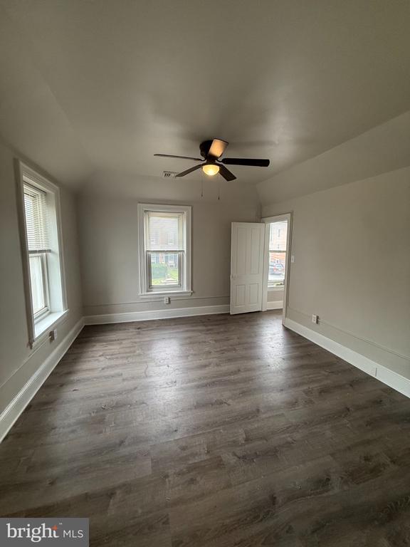 200 3RD STREET Unit: B