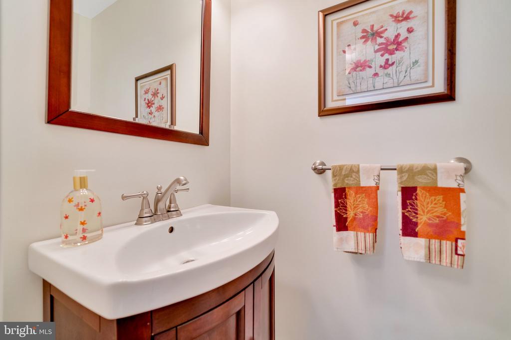 3335 CRAIG Y NOS AVENUE Unit:           