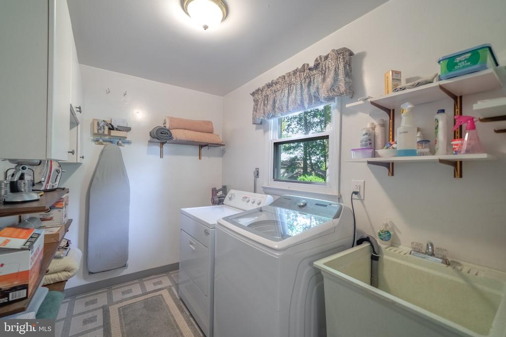 3335 CRAIG Y NOS AVENUE Unit:           