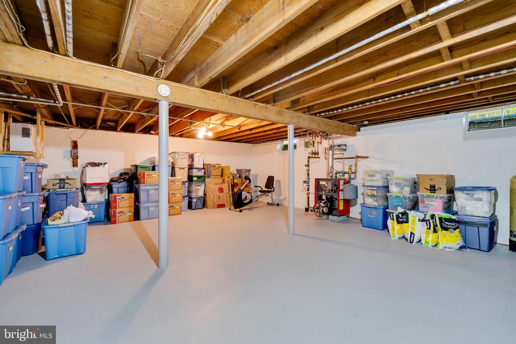 3335 CRAIG Y NOS AVENUE Unit:           