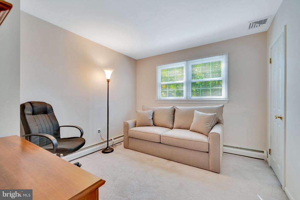 3335 CRAIG Y NOS AVENUE Unit:           