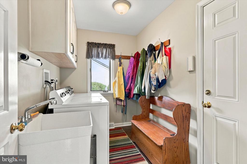 17 SPRINGHOUSE LANE Unit:           