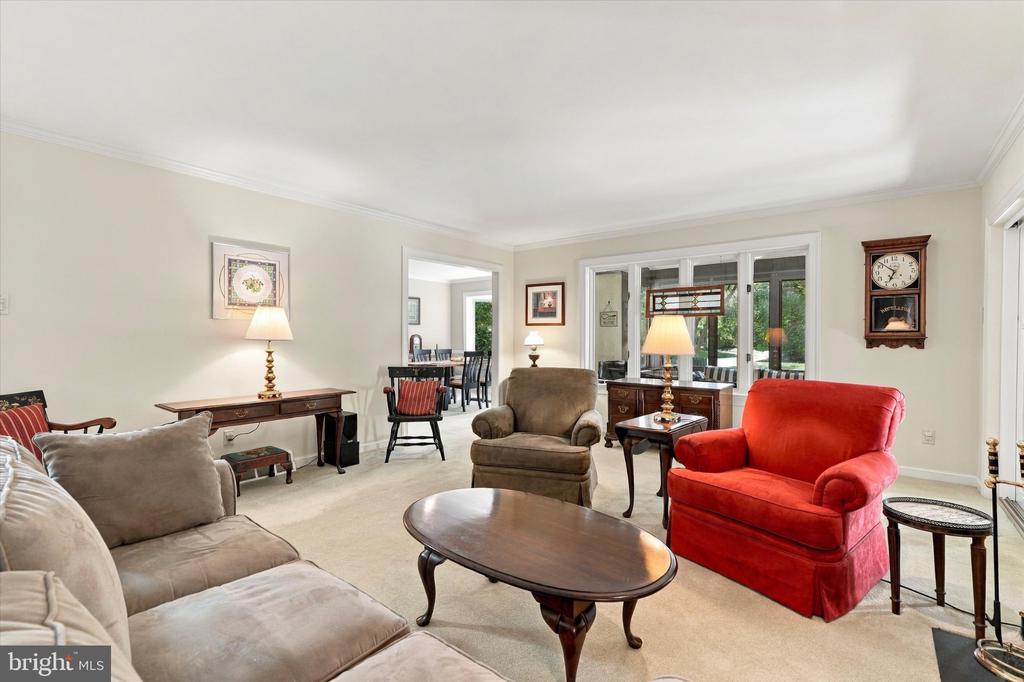 17 SPRINGHOUSE LANE Unit:           