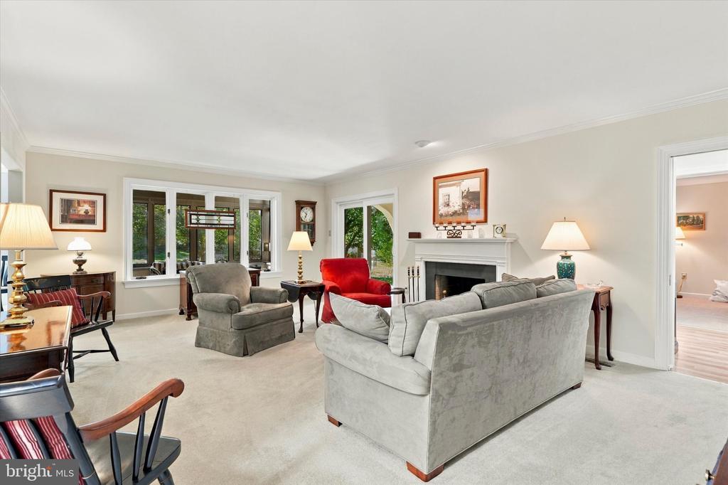 17 SPRINGHOUSE LANE Unit:           