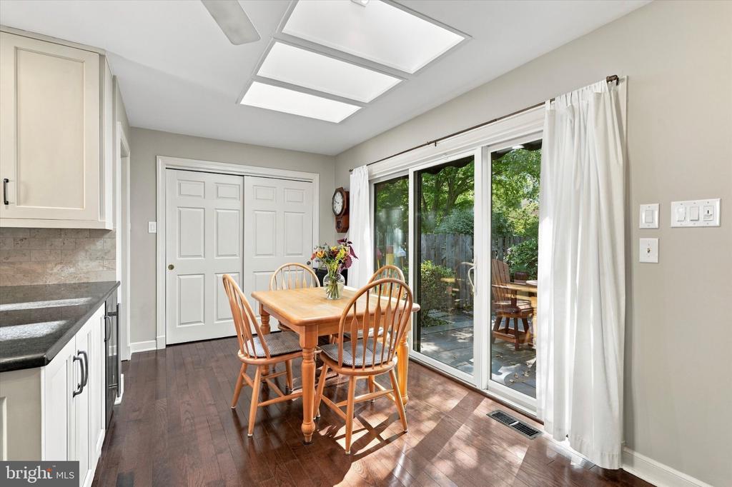 17 SPRINGHOUSE LANE Unit:           