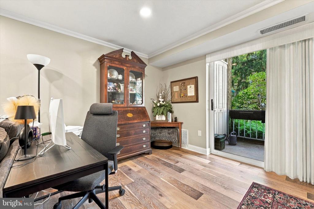 1655 OAKWOOD DRIVE Unit: N107