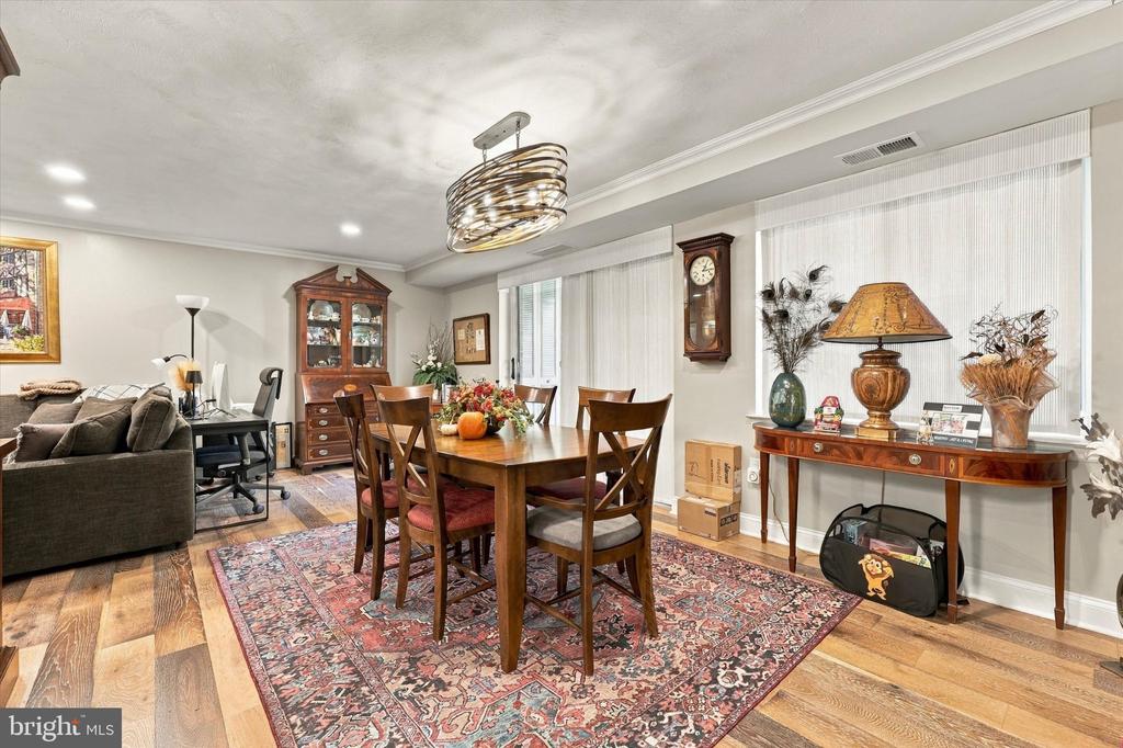 1655 OAKWOOD DRIVE Unit: N107