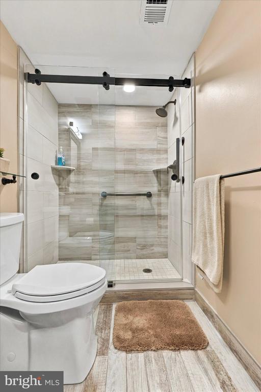 1655 OAKWOOD DRIVE Unit: N107