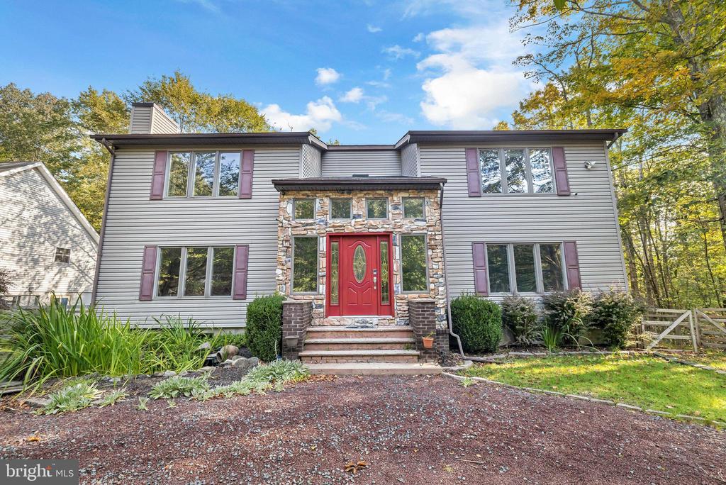 463 Maxatawny Dr