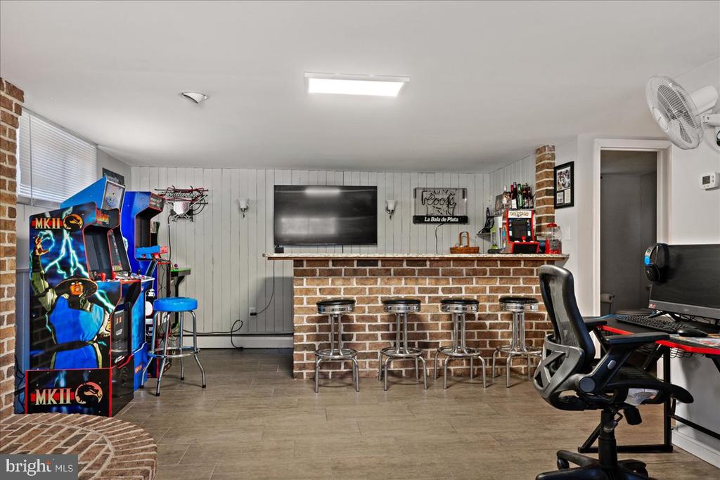 3308 Bridlepath Rd